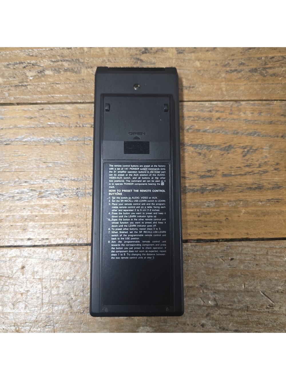 Genuine Pioneer CU-VSX006 Audio/Video Programmable Remote Control - Picture 2 of 3